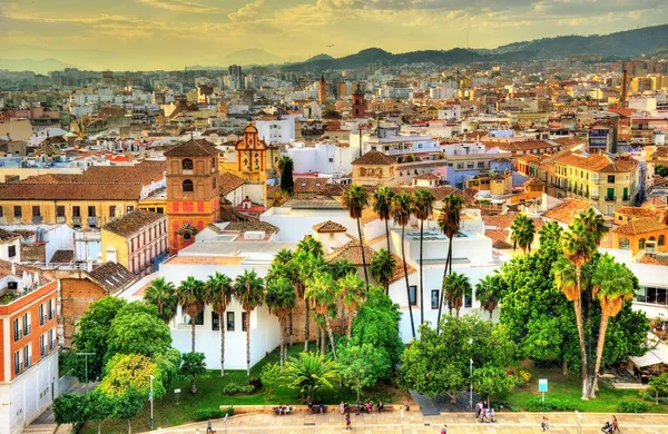 Blick auf Malaga von der Alcazaba, Andalusien, Spanien — Stockfoto