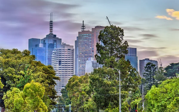 Wolkenkrabbers van Melbourne Cbd in Australië — Stockfoto