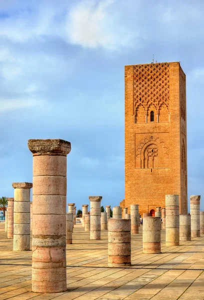 Hassan Tower, o minarete de uma mesquita incompleta em Rabat, Marrocos — Fotografia de Stock