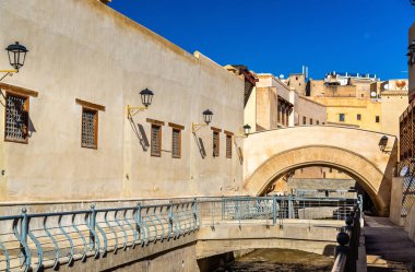 Oued Bou Khrareb, Fes, Fas ortasına bir nehir