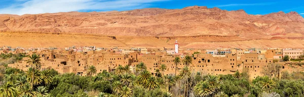 Panorama de la ciudad Tinghir en Marruecos — Foto de Stock