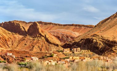 Manzara yüksek Atlas dağlarında Fas Dades Vadisi