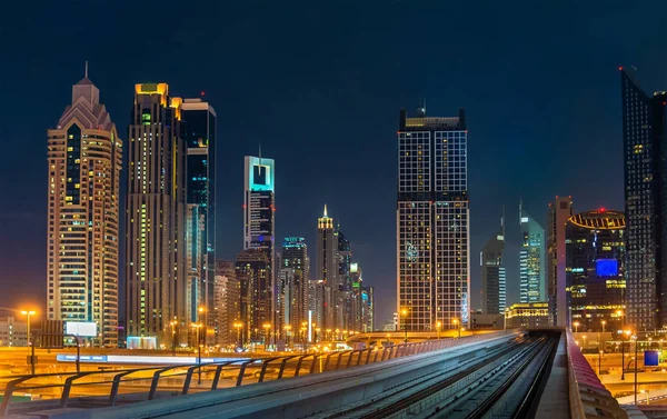 Skyline de Dubai centro, Emiratos Árabes Unidos — Foto de Stock