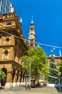 Martin'in yeri ile dekore edilmiş Noel ağacı Sydney, Avustralya