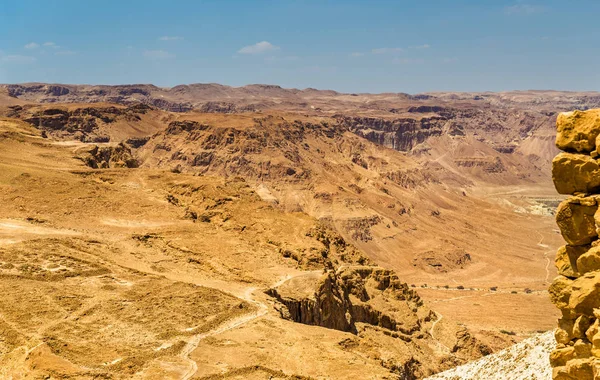 Judaean Desert gezien vanaf Masada fortress - Israël — Stockfoto
