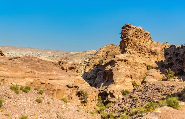 Wadi Jeihoon, the path to the Monastery El Deir at Petra — Stock Photo, Image