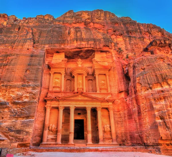 Al Khazneh tempel i Petra. UNESCO: S världsarvslista — Stockfoto