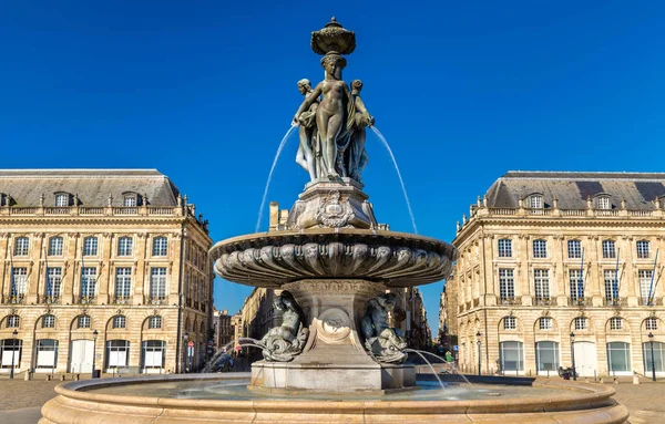 Fontana delle Tre Grazie in Place de la Bourse a Bordeaux, Francia — Foto Stock