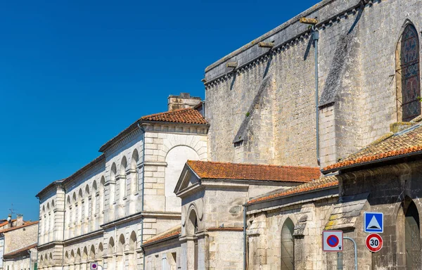 Bâtiments historiques à Angoulême, France — Photo