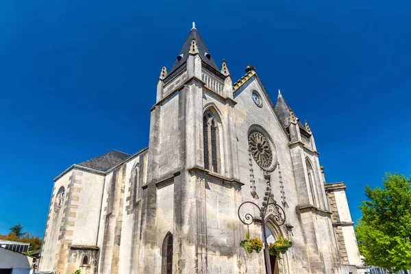Церковь Святого Жака в Коньяке, Франция — стоковое фото