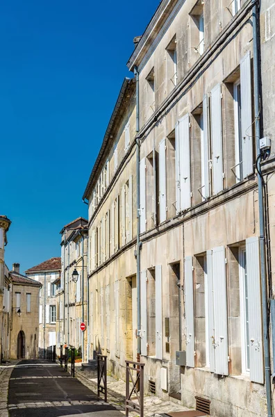 Edifici storici a Cognac, una città in Francia — Foto Stock
