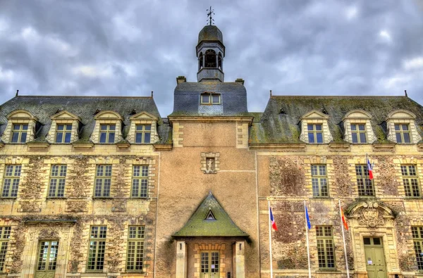 Ayuntamiento de Saint-Georges-sur-Loire en Francia — Foto de Stock