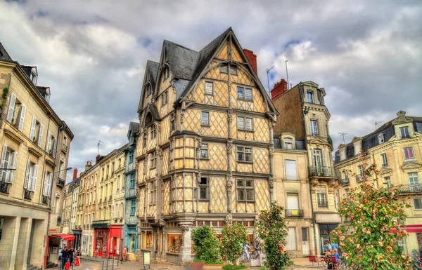 Edificios en el casco antiguo de Angers, Francia —  Fotos de Stock