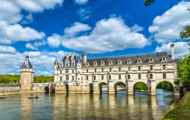 Chateau de Chenonceau Fransa Cher Nehri üzerinde-