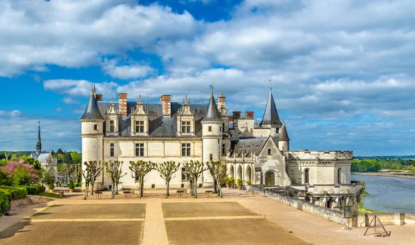 Chateau damboise, jeden z zamków w dolinie Loary - Francja — Zdjęcie stockowe