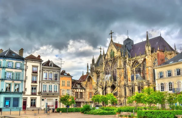 Gotische basilika heiliger urbain von troyes in frankreich — Stockfoto