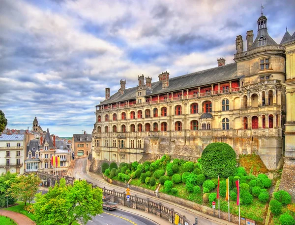 Królewski zamek Blois w dolinie Loary, Francja — Zdjęcie stockowe
