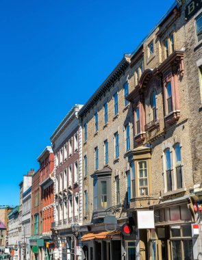 Quebec City, Kanada Saint Jean Caddesi'nde binalar
