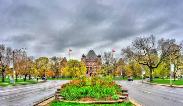 Ontario lagstiftande byggnad på Queens Park i Toronto, Kanada — Stockfoto