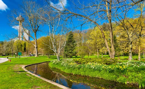 Vista del Queen Victoria Park - Cascate del Niagara, Canada — Foto Stock