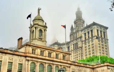 New York City Hall ve Manhattan Belediye Binası