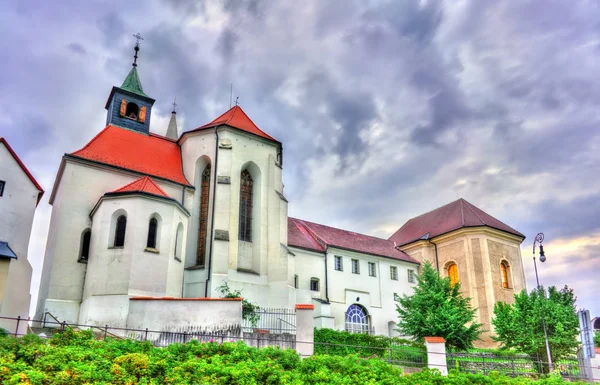 Heiliger john der täufer kirche in jindrichuv hradec, tschechische republik — Stockfoto