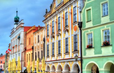 Geleneksel evleri ana meydanında Telc, Çek Cumhuriyeti