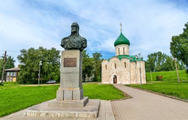 Başkalaşım Katedrali ve anıt Alexander Nevsky içinde Kremlin, Pereslavl-Zalessky, Rusya Federasyonu