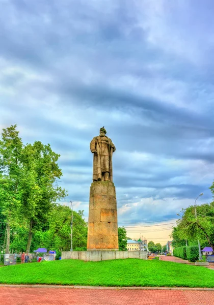 Monument to Ivan Susanin in Kostroma, Russia — Stock Photo, Image