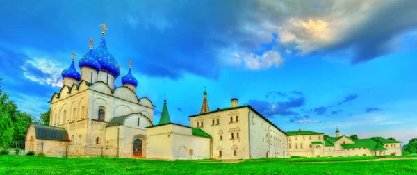 Blick auf den Kreml in Susdal, ein Unesco-Weltkulturerbe in Russland — Stockfoto