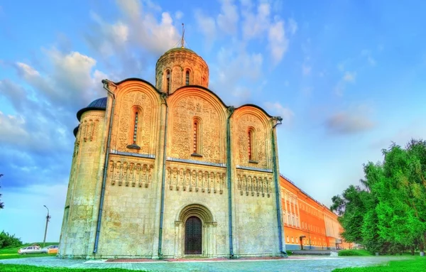 Katedra Saint Demetriusz we Włodzimierzu. Zbudowany w XII wieku, to wpisanego na listę światowego dziedzictwa UNESCO w Rosji — Zdjęcie stockowe