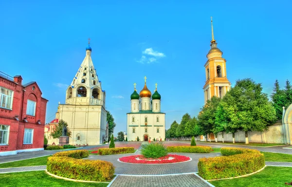 Ансамбль Соборной площади в Коломенском Кремле, Россия — стоковое фото