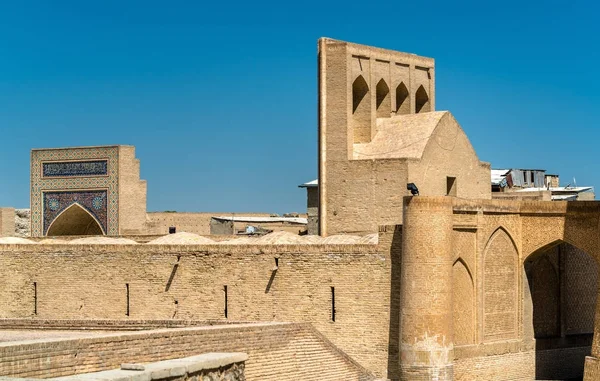 Byggnader i den medeltida staden Bukhara, Uzbekistan — Stockfoto