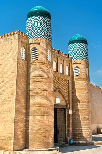 Ciudadela del Arca de Kenia en Itchan Kala - Khiva, Uzbekistán — Foto de Stock