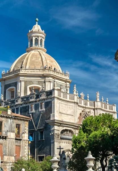 Chiesa della Badia di SantAgata a Catania — Foto Stock