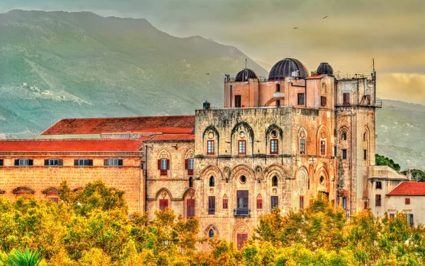 Vista do Palazzo dei Normanni em Palermo - Sicília, Itália — Fotografia de Stock