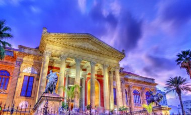 Teatro Massimo Vittorio Emanuele, İtalya opera binası içinde en büyük. Palermo, Sicilya