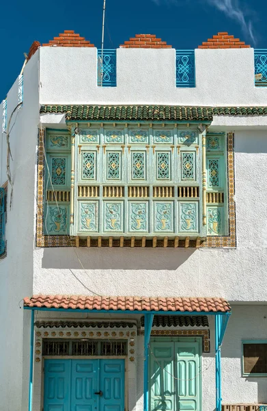 Casas tradicionales en Medina de Kairuán. Patrimonio de la Humanidad por la UNESCO en Túnez — Foto de Stock