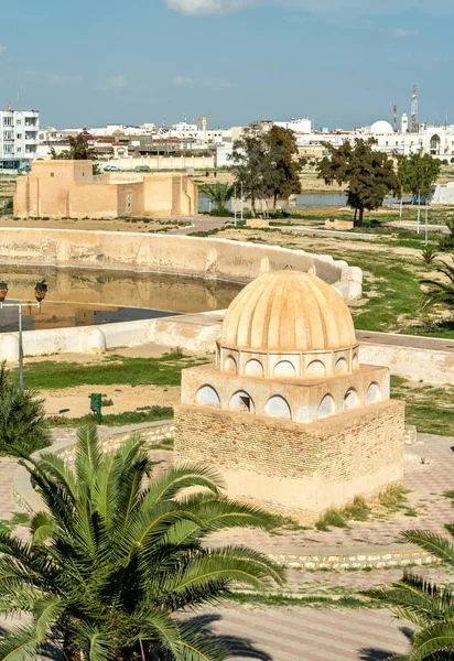 Středověké Aghlabid povodí v provincii Kairouan, Tunisko — Stock fotografie