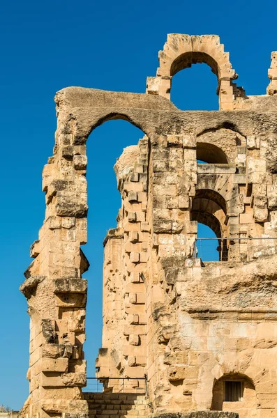 Amfiteatern i El Jem, ett Unesco-världsarv i Tunisien — Stockfoto