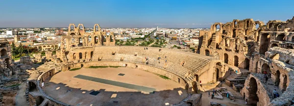 Anfiteatro de El Jem, Patrimonio de la Humanidad por la UNESCO en Túnez — Foto de Stock