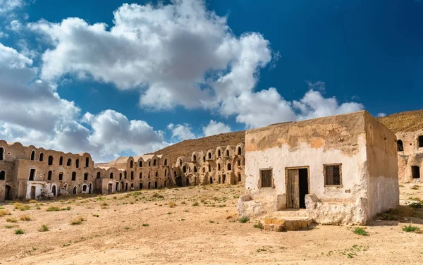 A Ksar Ouled Mhemed Ksour Jlidet Village, Dél-Tunézia — Stock Fotó