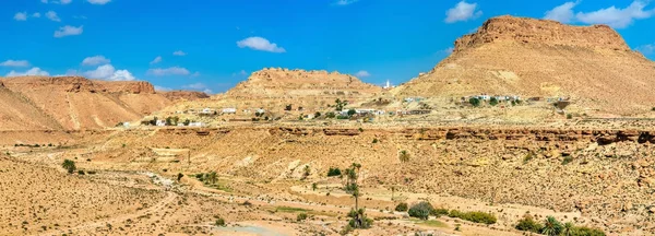 Panorama of Chenini, a fortified Berber village in South Tunisia — Stock Photo, Image