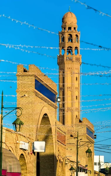 토 져, 튀니지의 메디 나에 있는 Farkous 모스크의 미 나 렛 — 스톡 사진