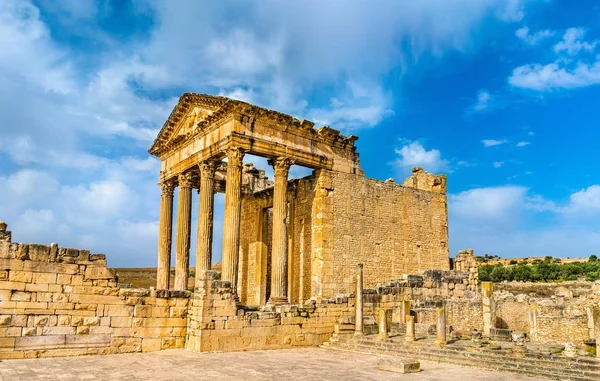 The Roman Capitol at Dougga. UNESCO heritage site in Tunisia — Stock Photo, Image