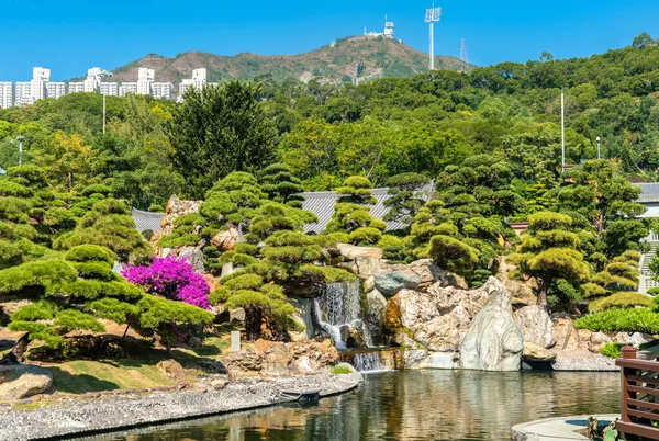 Nan Lian Garden, un jardin classique chinois à Hong Kong — Photo