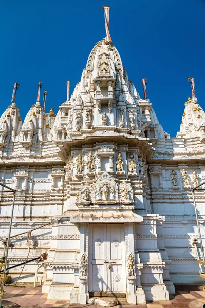 Panchasara Parshwanath Templo Tirth Jain em Patan - Gujarat, Índia — Fotografia de Stock