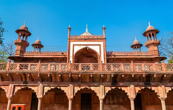 Fatehpuri Masjid, egy mecset közelében a Taj Mahal, Agra, India — Stock Fotó