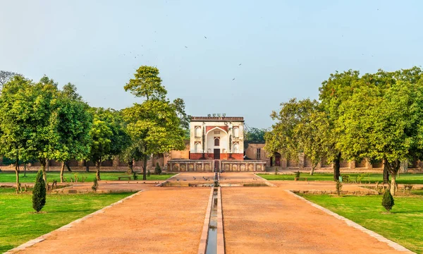 North Gate van het Complex van de tombe van Humayun in Delhi, India — Stockfoto