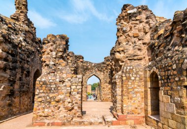Alaüddin Khilji mezar ve medrese Qutb karmaşık Delhi, Hindistan